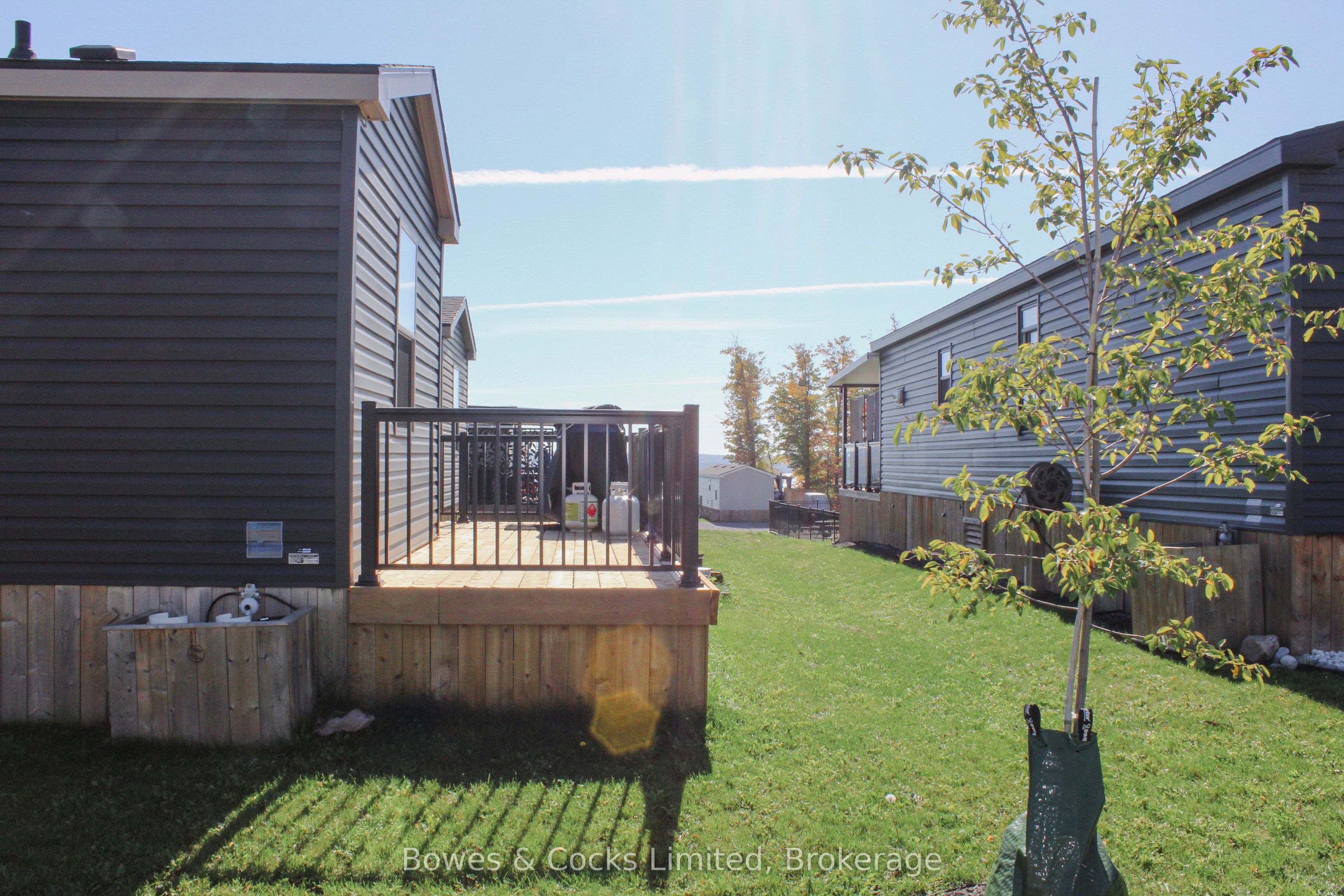 1235 Villiers Line 10 Lambton