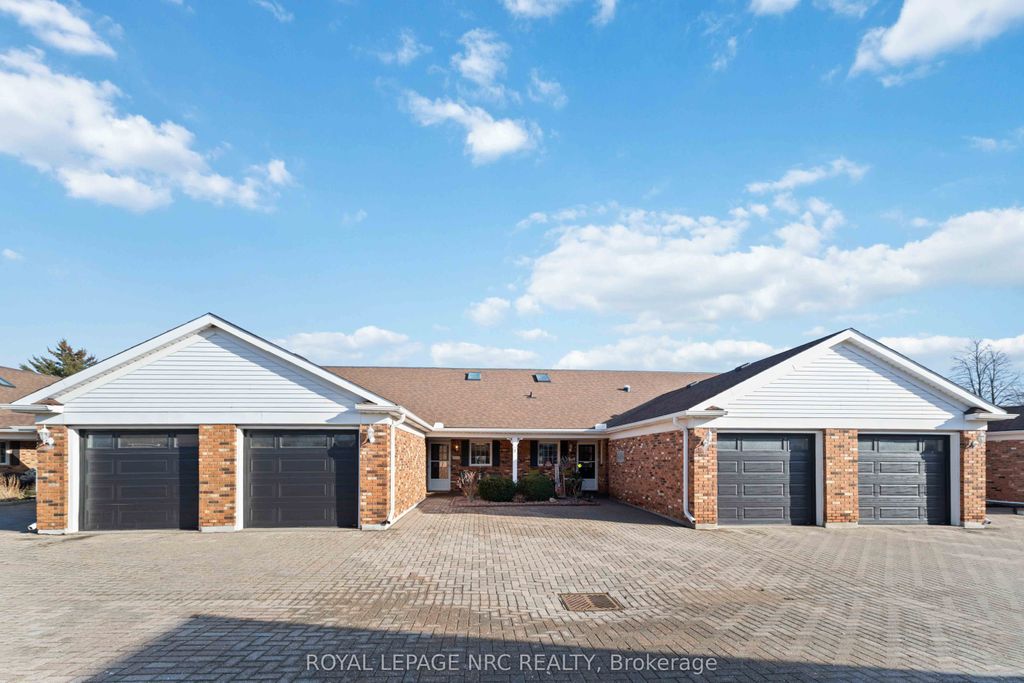 Photo of 4115 Apple Blossom Lane #8, Lincoln, ON L0R 2C0 (MLS # X12932240)