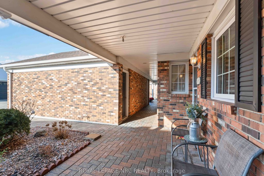 Photo of 4115 Apple Blossom Lane #8, Lincoln, ON L0R 2C0 (MLS # X12932240)