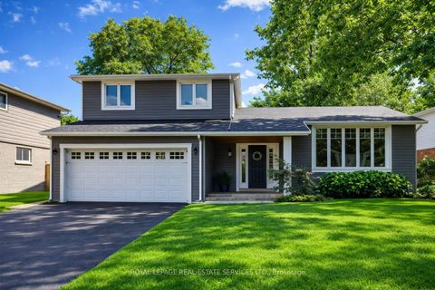 2154 Hixon Street Oakville ON L6L 1T4