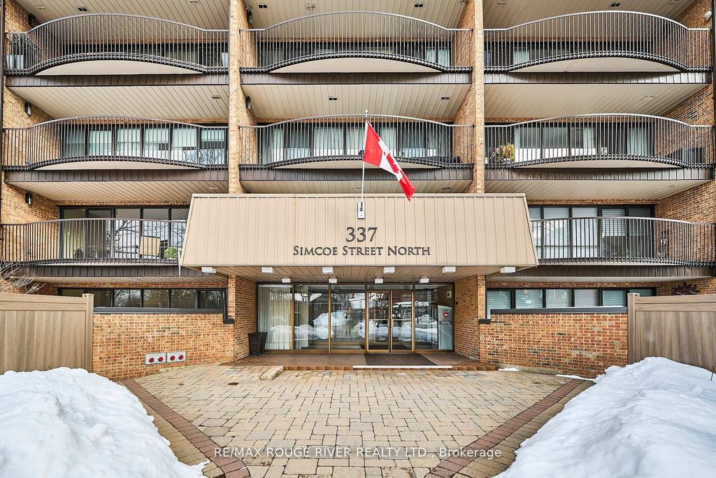 Photo of 337 Simcoe Street #401, Oshawa, ON L1G 4T2 (MLS # E13146926)