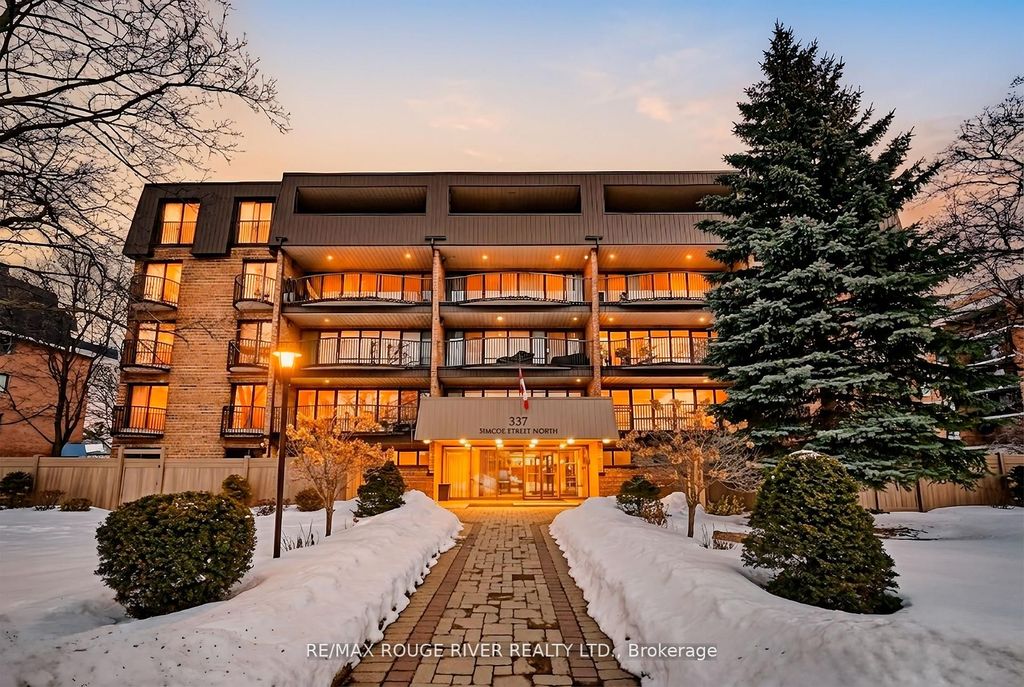 Photo of 337 Simcoe Street #401, Oshawa, ON L1G 4T2 (MLS # E13146926)