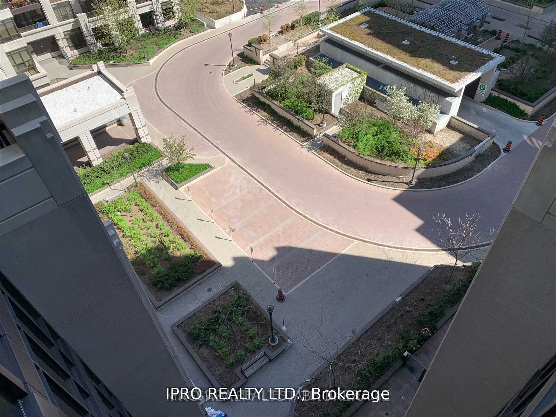 99 South Town Centre Boulevard 1101