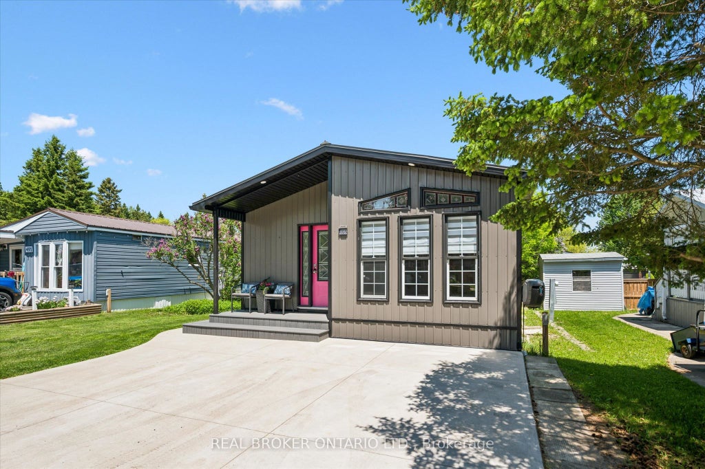Photo of 490 Spruce Street, Centre Wellington, ON N1M 2W5 (MLS # X13229896)