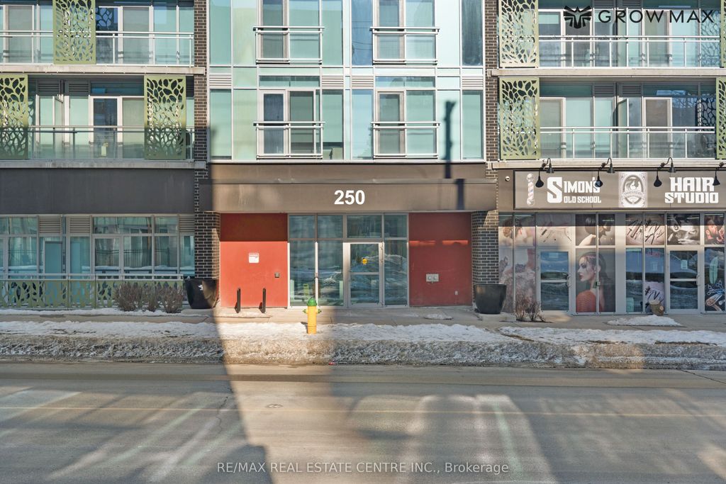 Photo of 250 Albert Street #716, Waterloo, ON N2L 0H5 (MLS # X12847258)