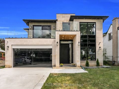 9 Earl Street Mississauga ON L5M 1N6