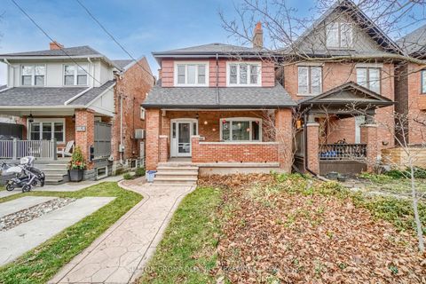 118 Mavety Street Lower Toronto ON M6P 2L9