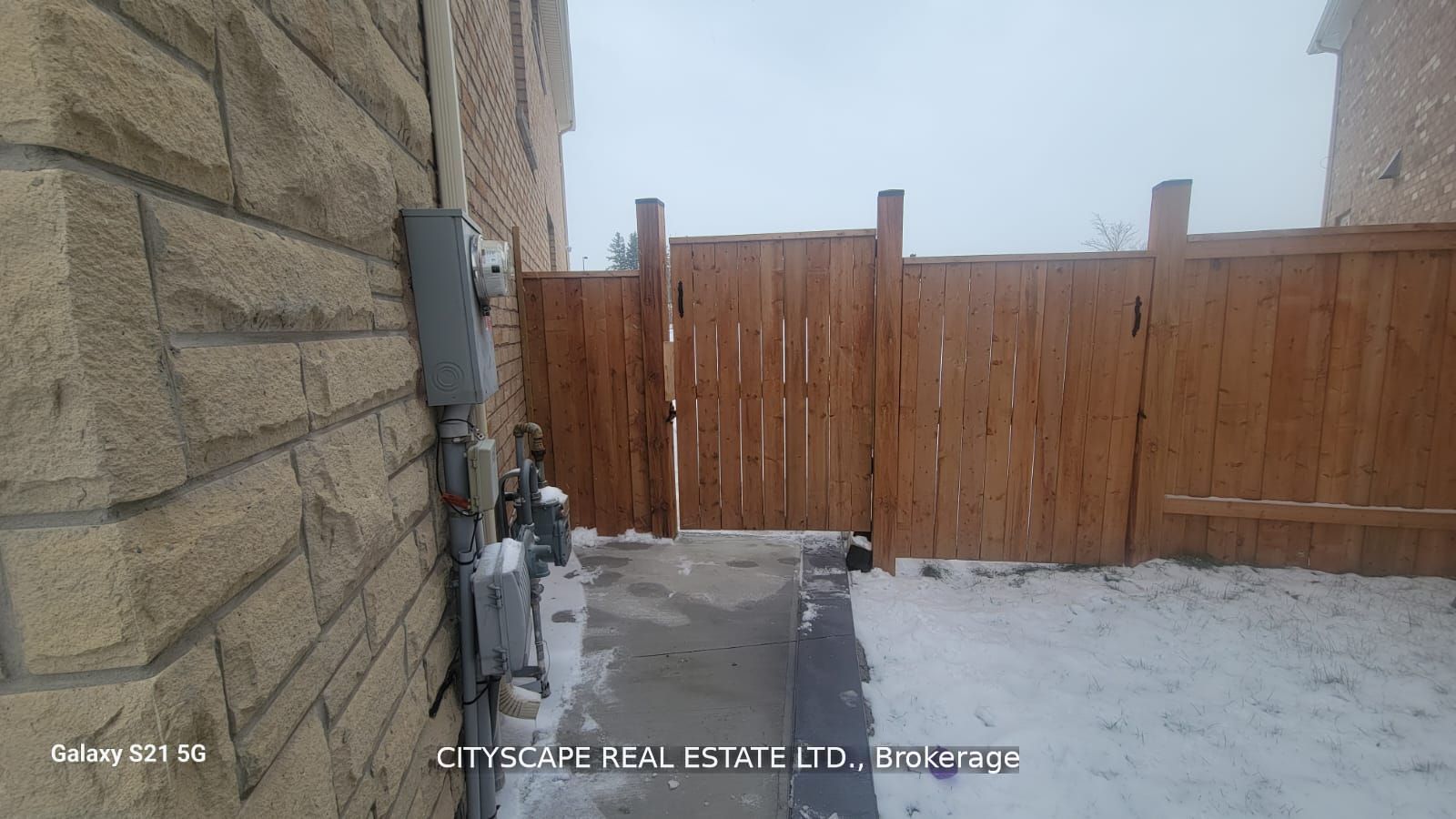 774 Miltonbrook Crescent Bsmt