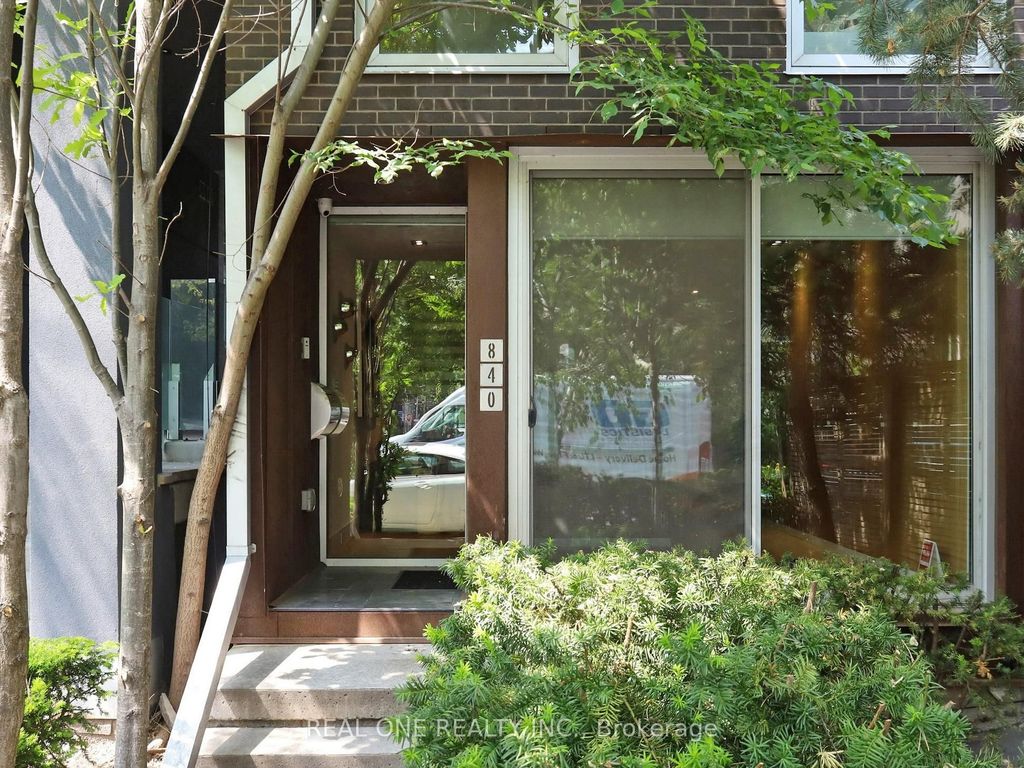 Photo of 840 Richmond Street W, Toronto, ON M6J 1C9 (MLS # C12208303)