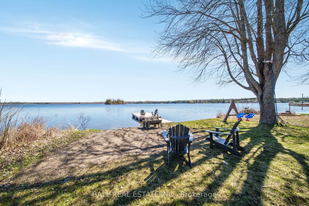 Photo of 1749 Young's Point Road, Selwyn, ON K0L 2H0 (MLS # X12908648)