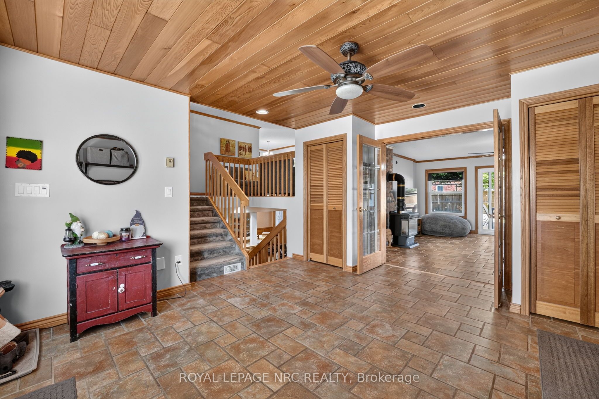 979 CRESCENT Road