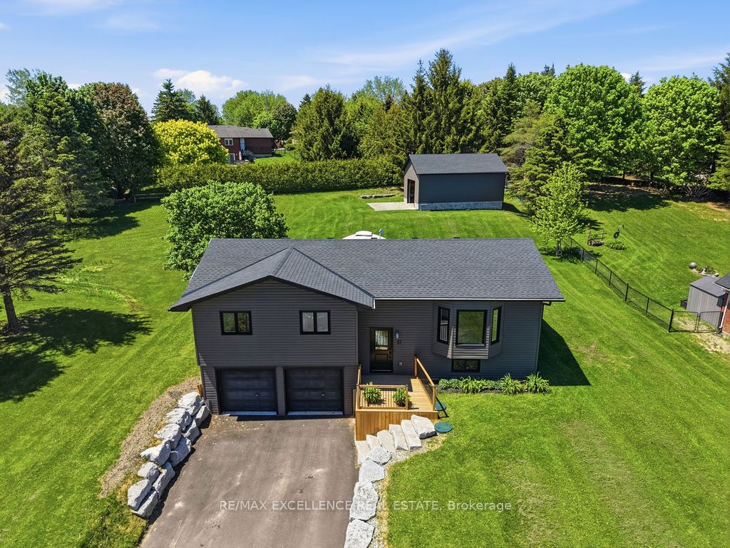 Photo of 33 Main Street, Amaranth, ON L9W 3Z3 (MLS # X13410942)