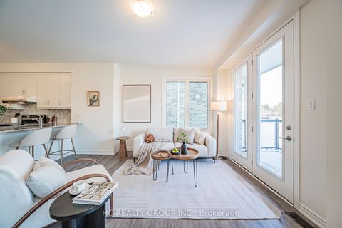 82 Thomas Frisby Jr Crescent Markham ON L6C 3L2