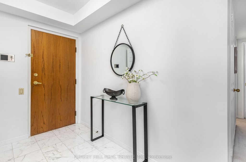 Photo of 3 Concorde Place #2004, Toronto, ON M3C 3K7 (MLS # C12463004)