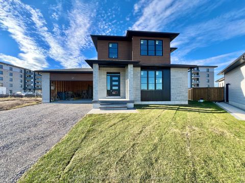 Photo of 21 Horton Court, Belleville, ON K8P 0G7 (MLS # X12388792)