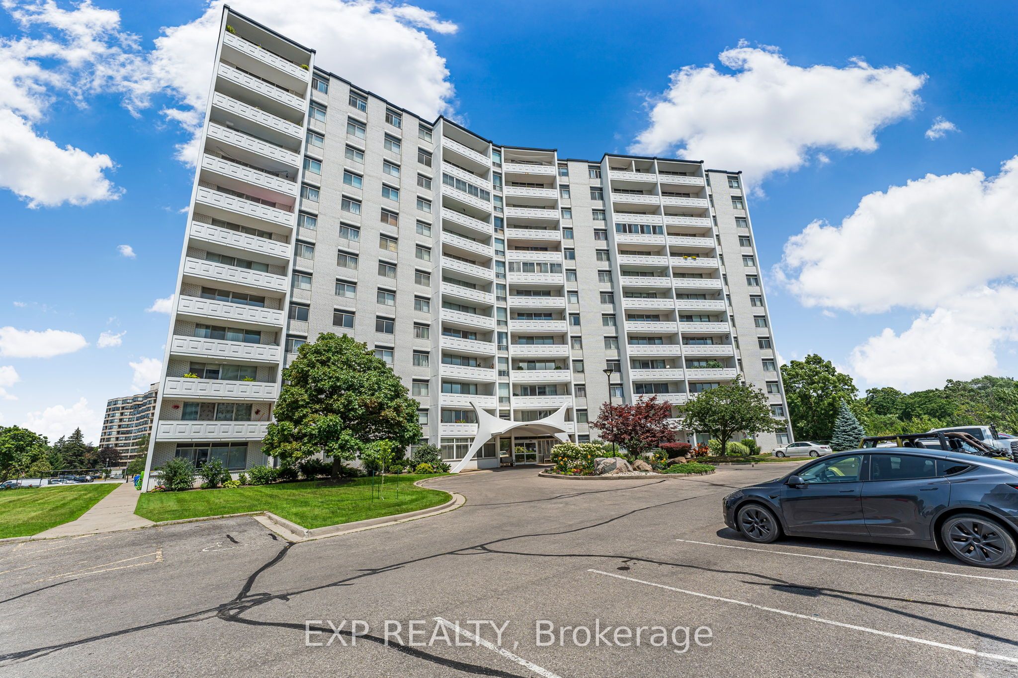 15 Towering Heights Boulevard 509