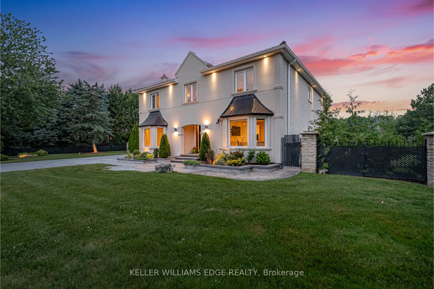 96 Kenpark Avenue