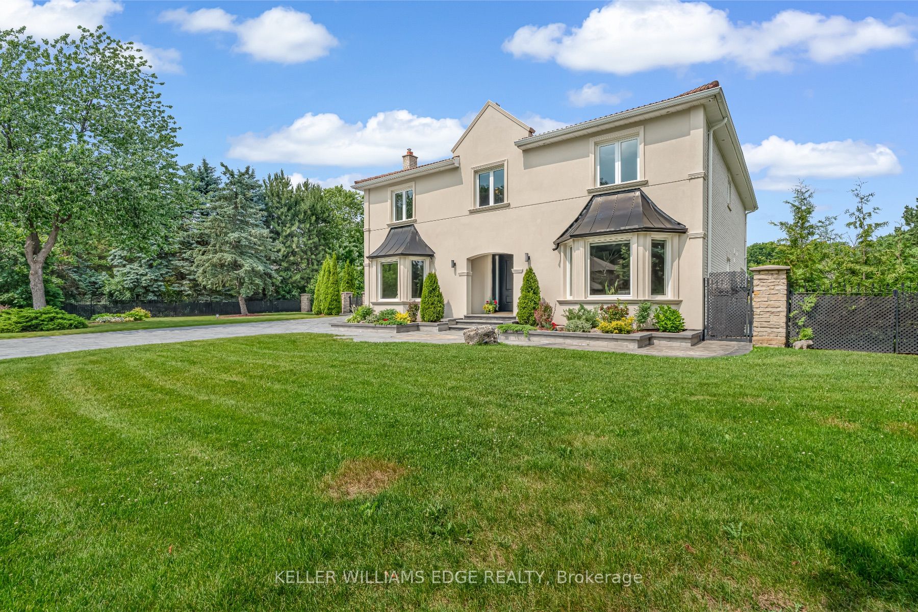 96 Kenpark Avenue
