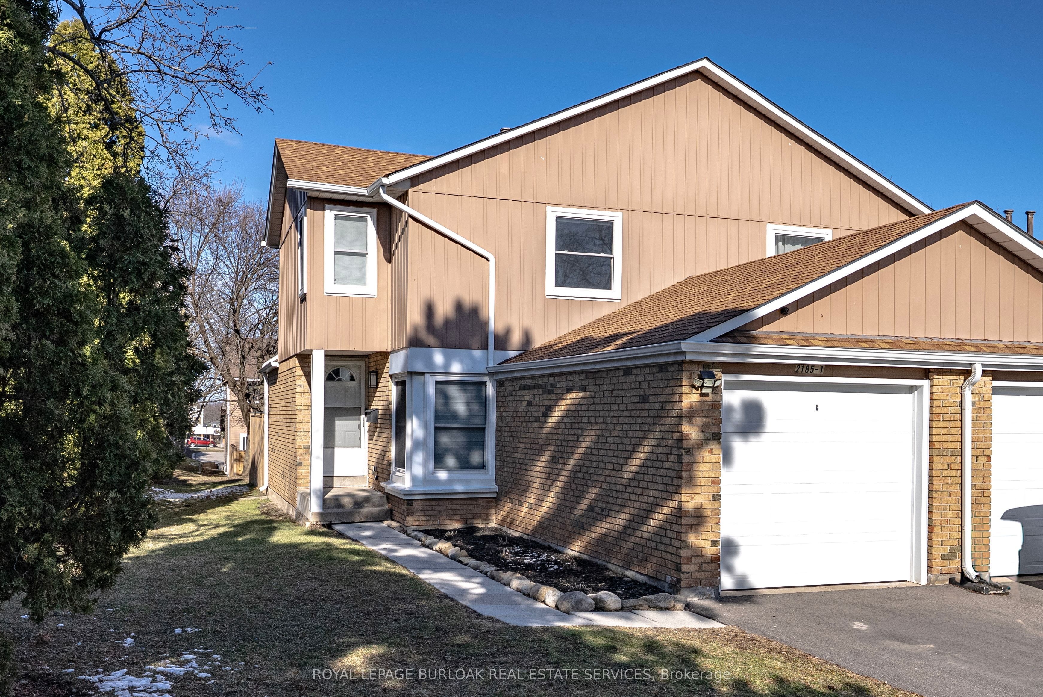 2185 Fairchild Boulevard 1