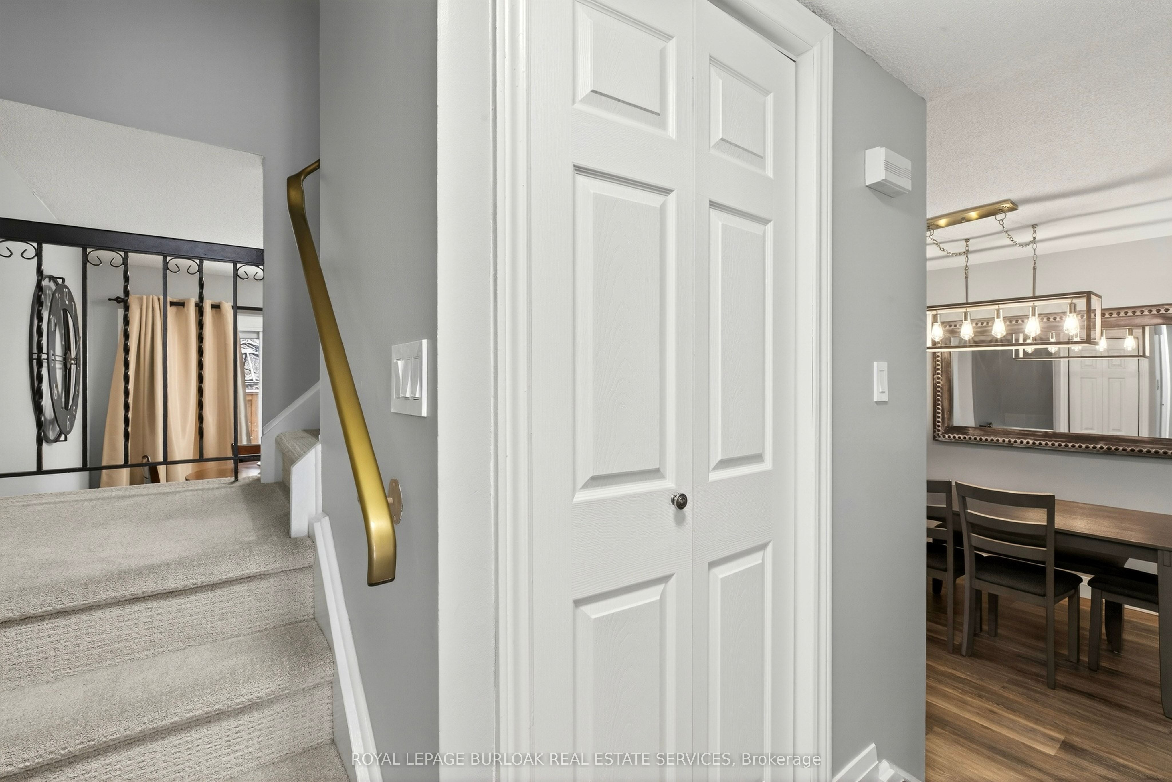 2185 Fairchild Boulevard 1