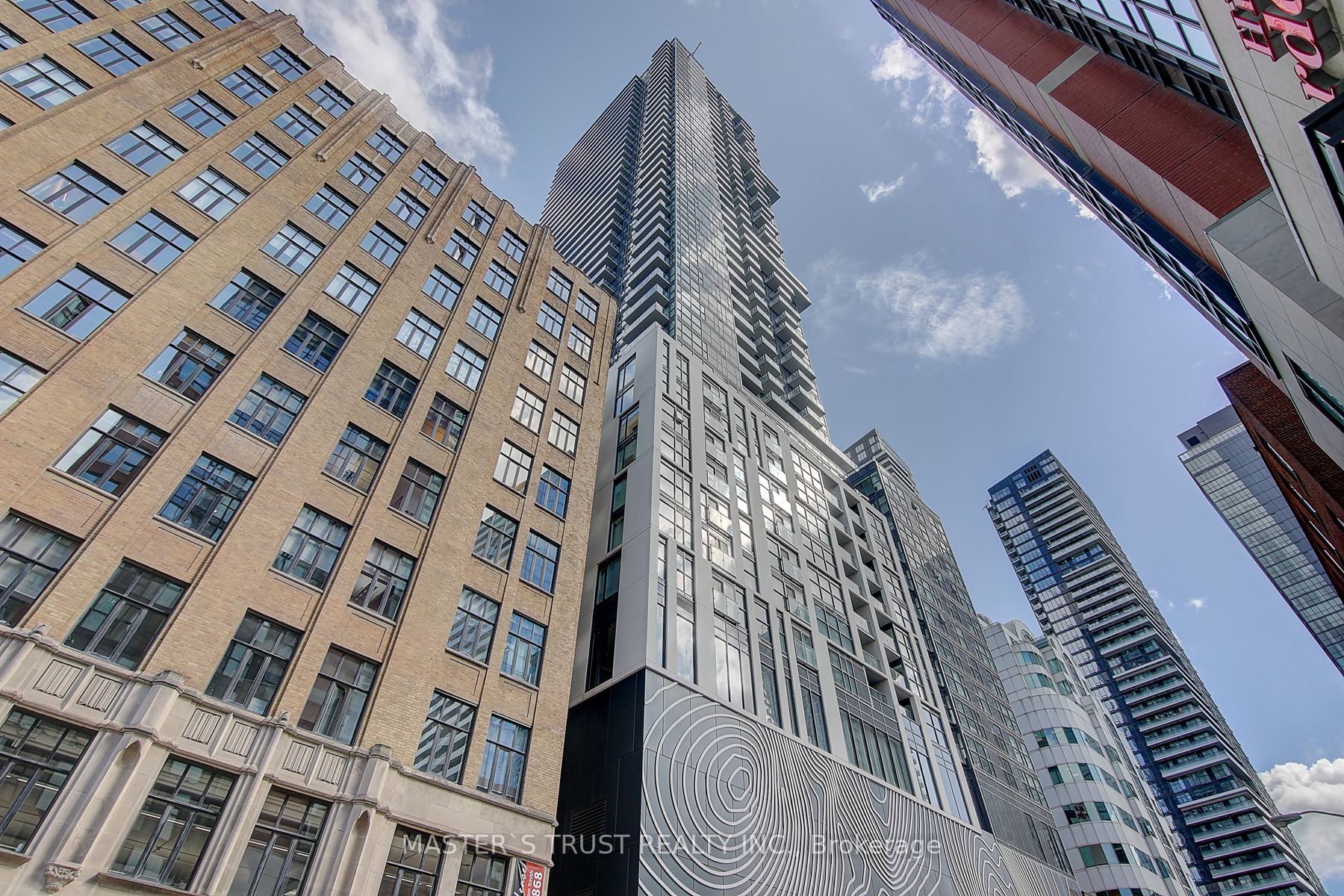87 Peter Street 3602