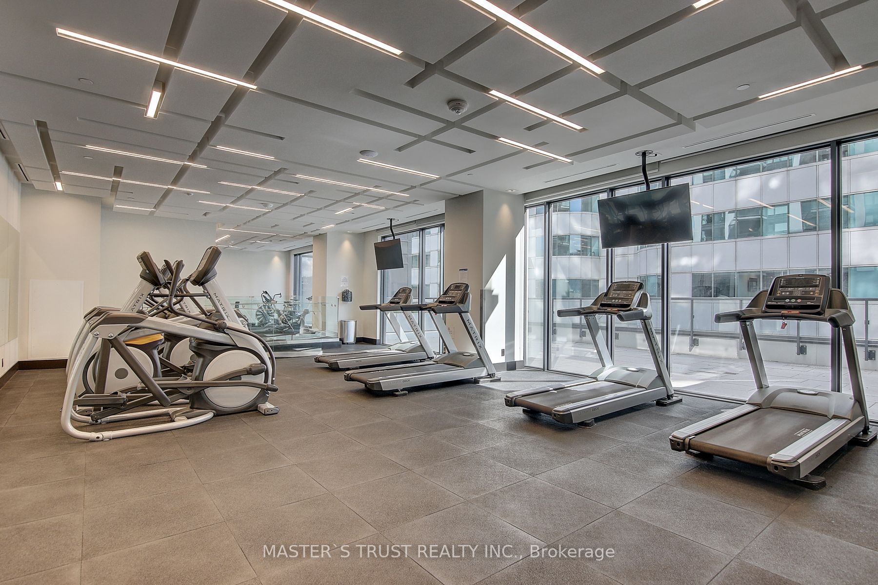 87 Peter Street 3602