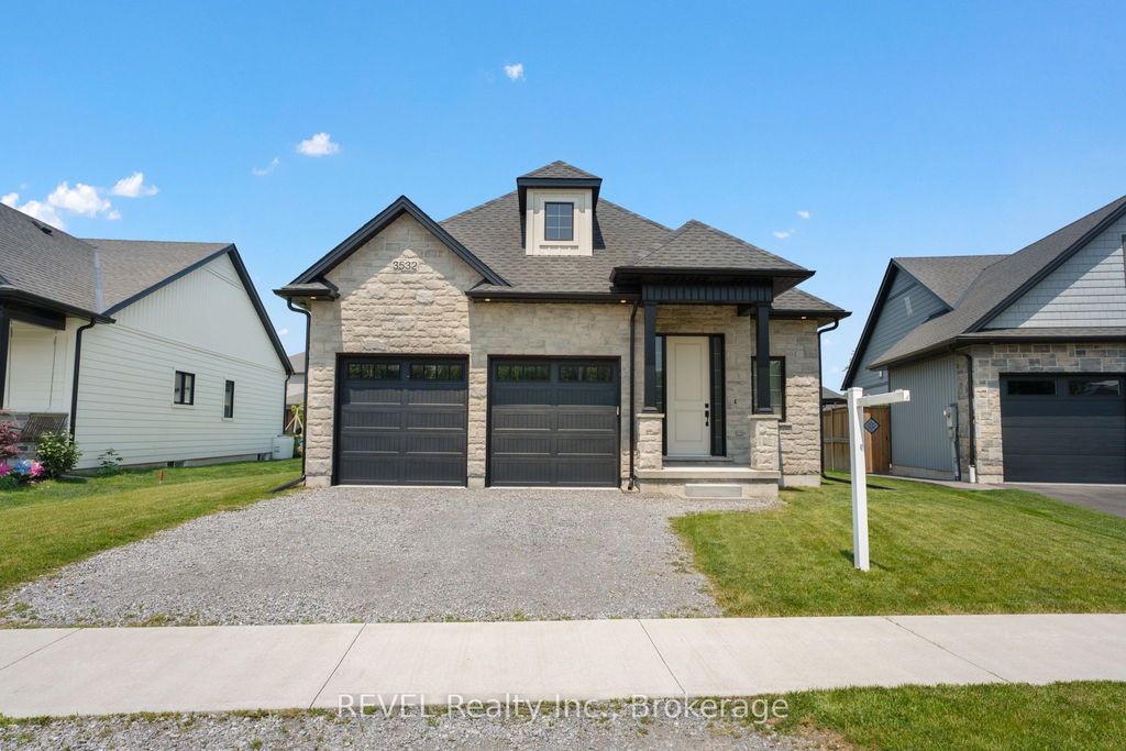 Photo of 3532 Canfield Crescent, Fort Erie, ON L0S 1S0 (MLS # X12436800)