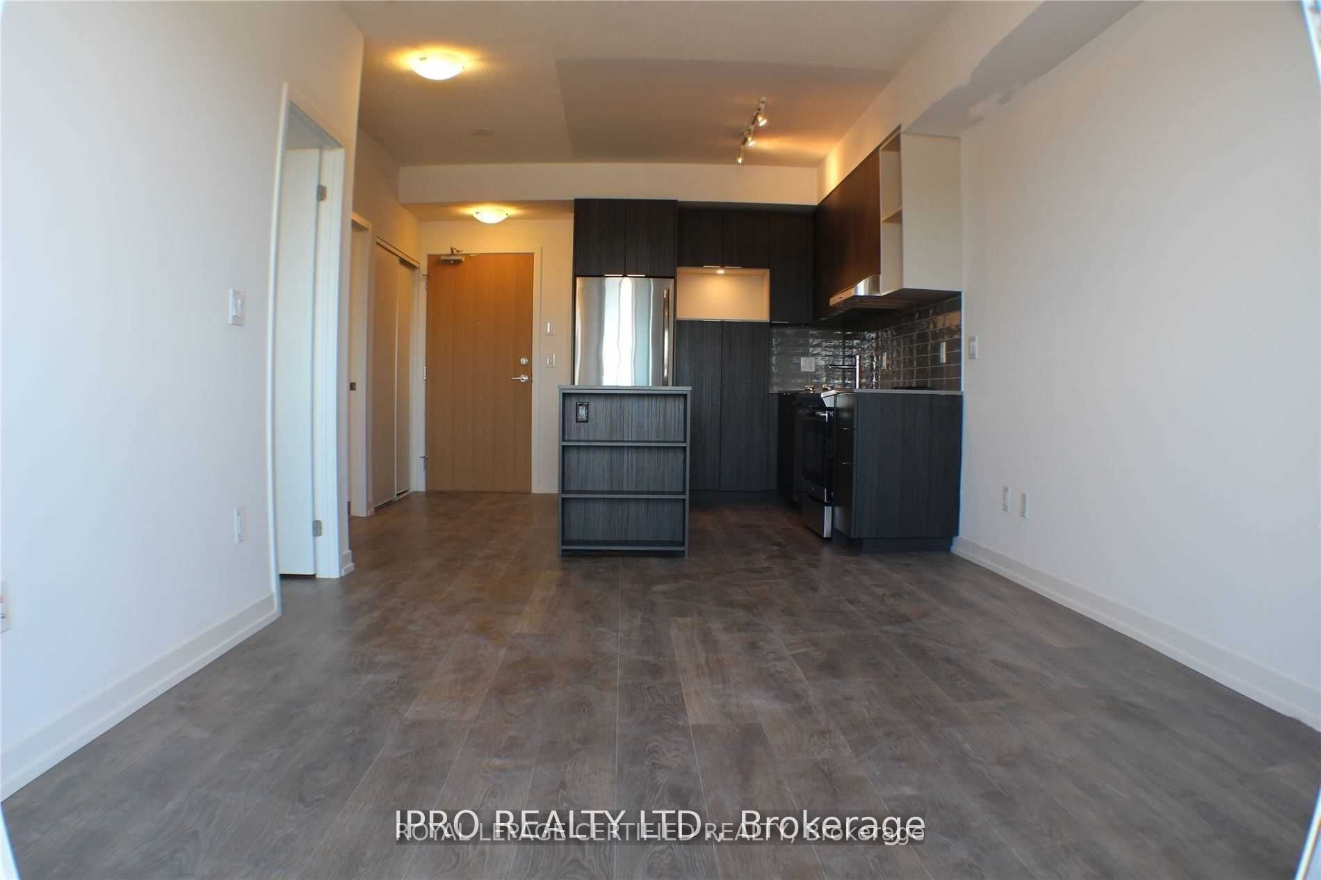 2520 Eglinton Avenue W 1008