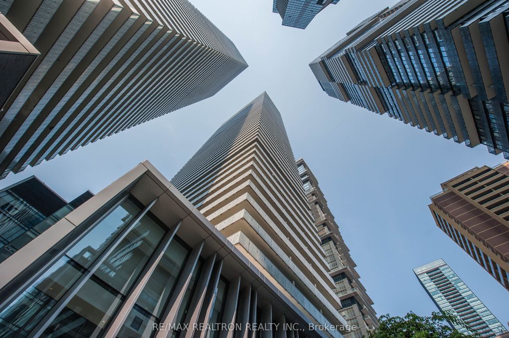 Photo of 50 Charles Street E #606, Toronto, ON M4Y 1T1 (MLS # C12327311)