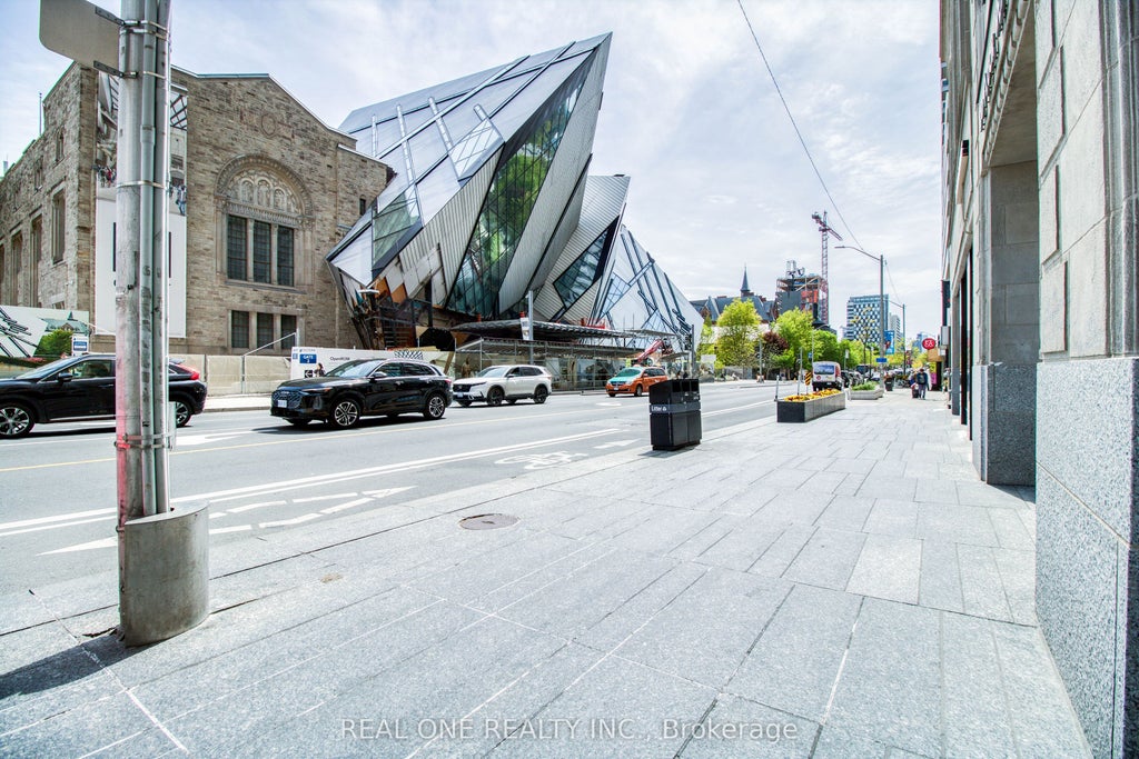 Photo of 200 Bloor Street W #3104, Toronto, ON M5S 0B1 (MLS # C13168048)