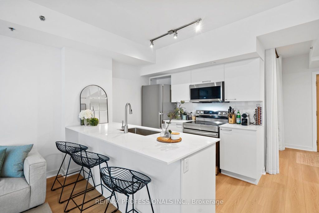 Photo of 375 King Street W #1505, Toronto, ON M5V 1K5 (MLS # C12801174)
