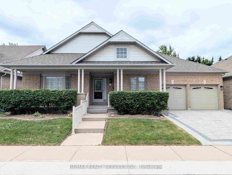 3 Tuscany Lane Brampton ON L6R 1W5