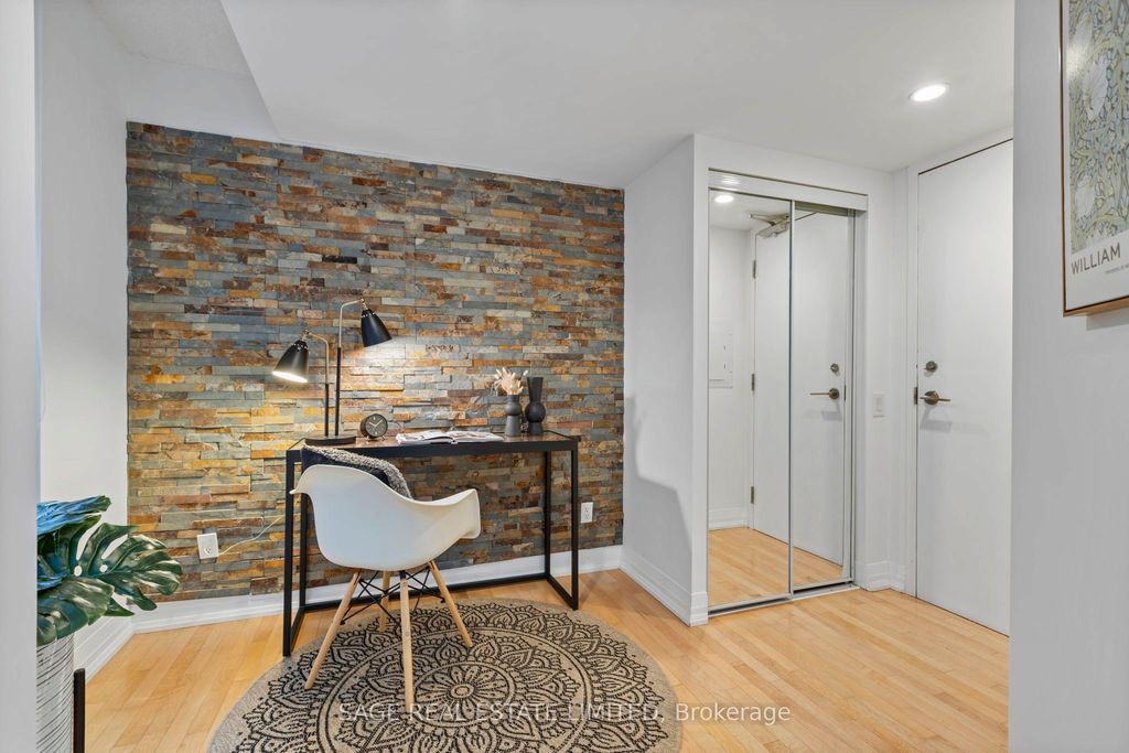 Photo of 25 Carlton Street #328, Toronto, ON M5B 1L4 (MLS # C12736790)