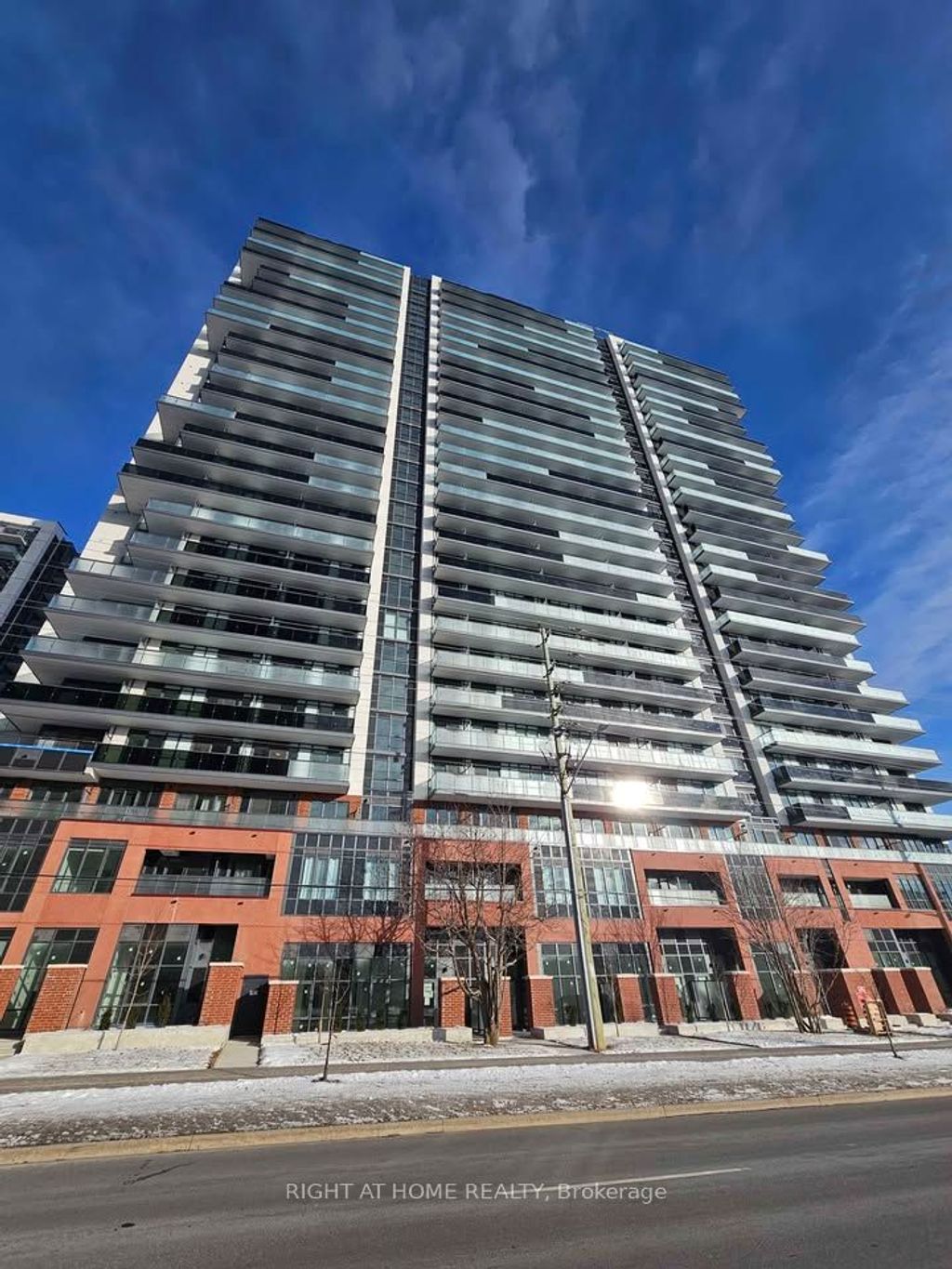 Photo of 2550 Simcoe Street N #1713, Oshawa, ON L1L 0R5 (MLS # E12730000)