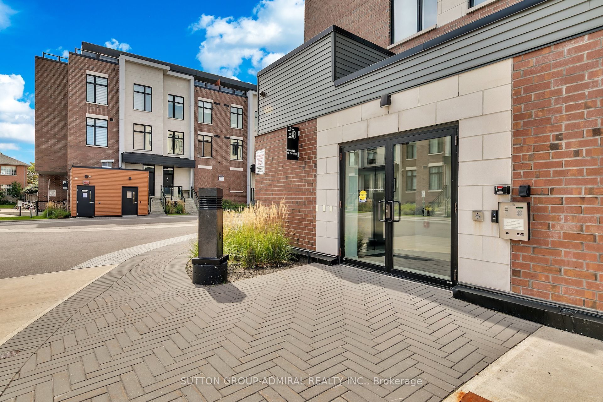 9560 Islington Avenue L-103
