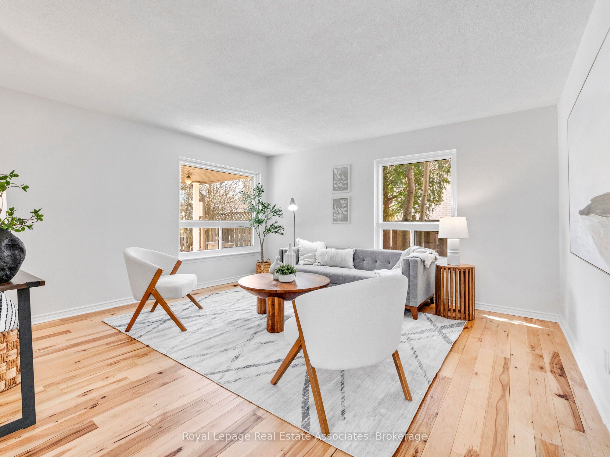 4 Dunray Court