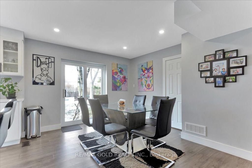 Photo of 48 Aberdeen Crescent, Brampton, ON L6T 2P9 (MLS # W12786580)