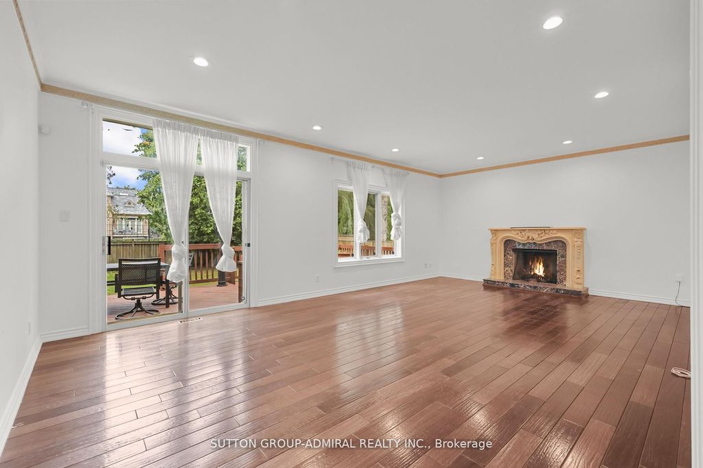 Photo of 48 Berkindale Drive, Toronto, ON M2L 1Z8 (MLS # C12480613)