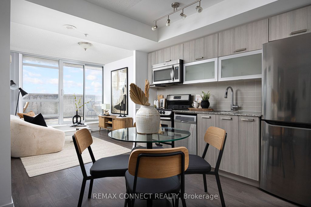 Photo of 68 Abell Street #923, Toronto, ON M6J 0B1 (MLS # C13444292)