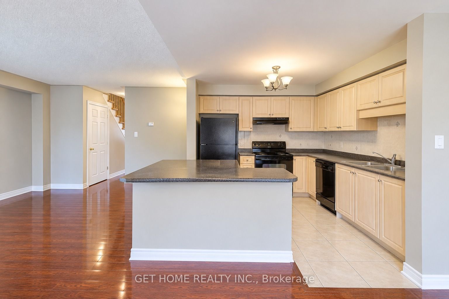 21 Forest Valley Road
