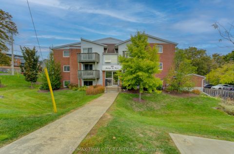 Photo of 30 BRIDGE Street, Kitchener, ON N2K 1K4 (MLS # X12470050)