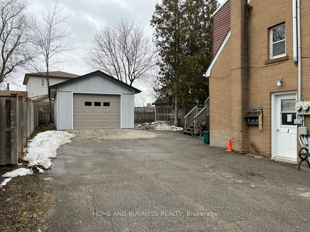 38 River Drive 1,2,3