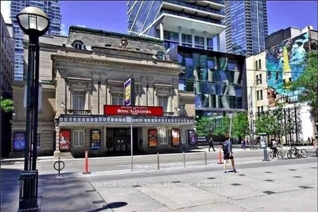 Photo of 224 King Street #1405, Toronto, ON M5V 1H8 (MLS # C12844690)