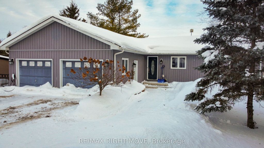 Photo of 35 Cedar Bay Road, Kawartha Lakes, ON L0K 1B0 (MLS # X12777118)