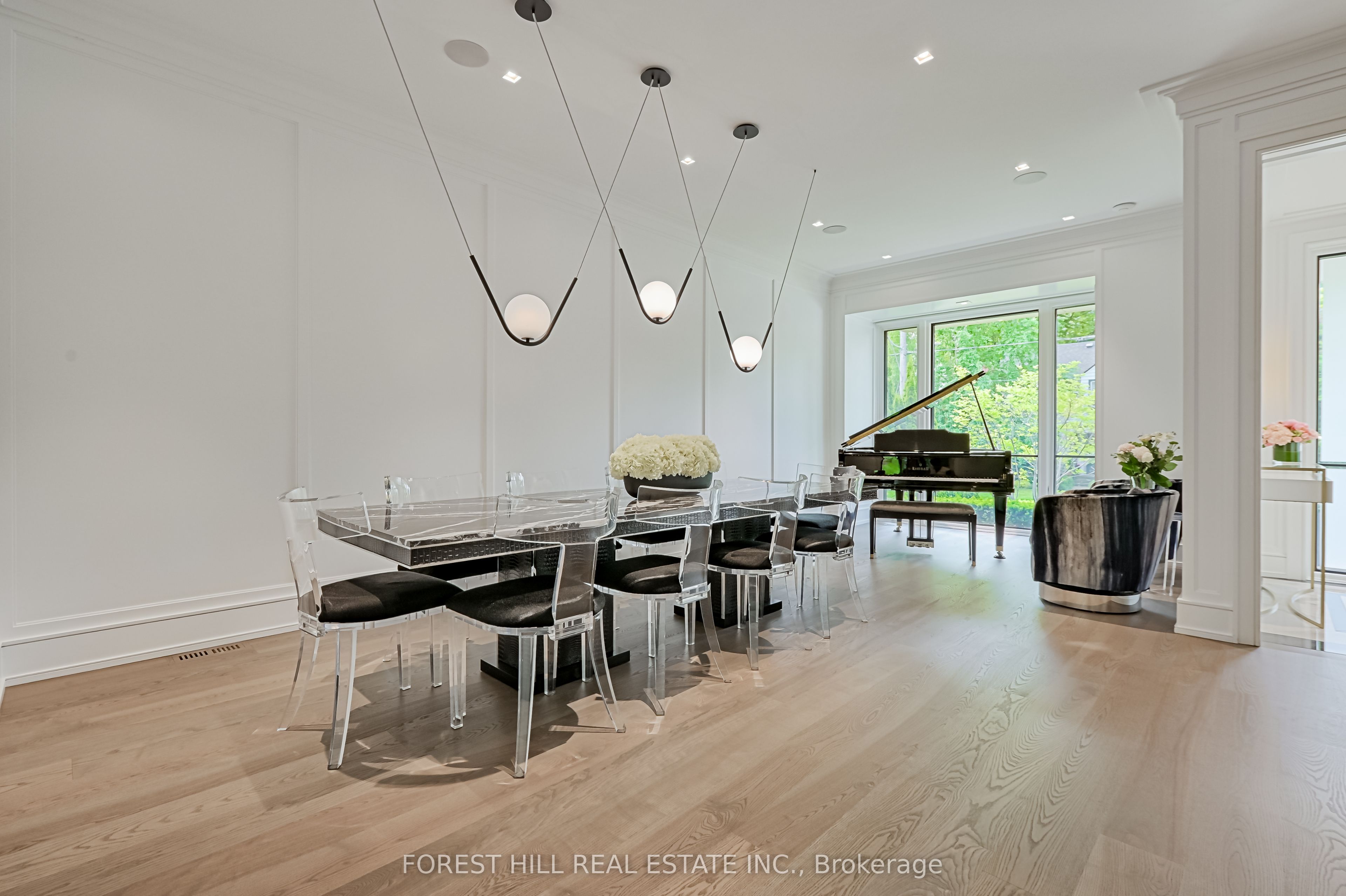 14 Oriole Gardens