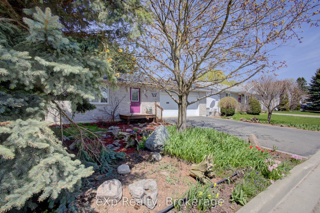 Photo of 685 RESERVE Avenue S, North Perth, ON N4W 2L3 (MLS # X13885424)