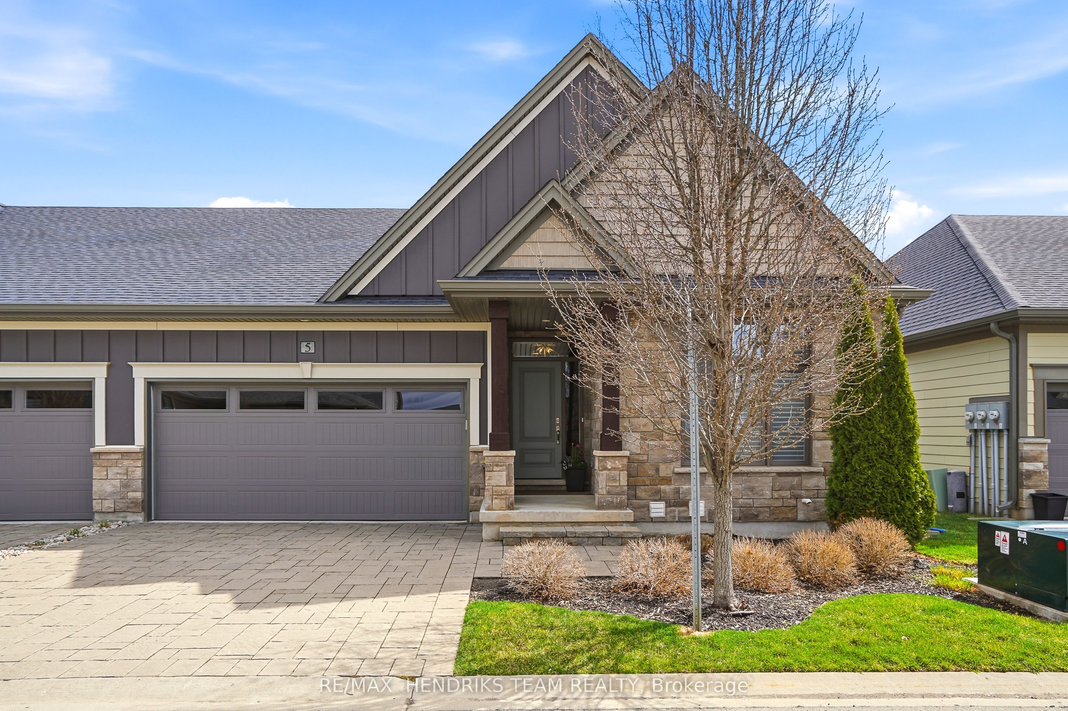 180 Port Robinson Road 5