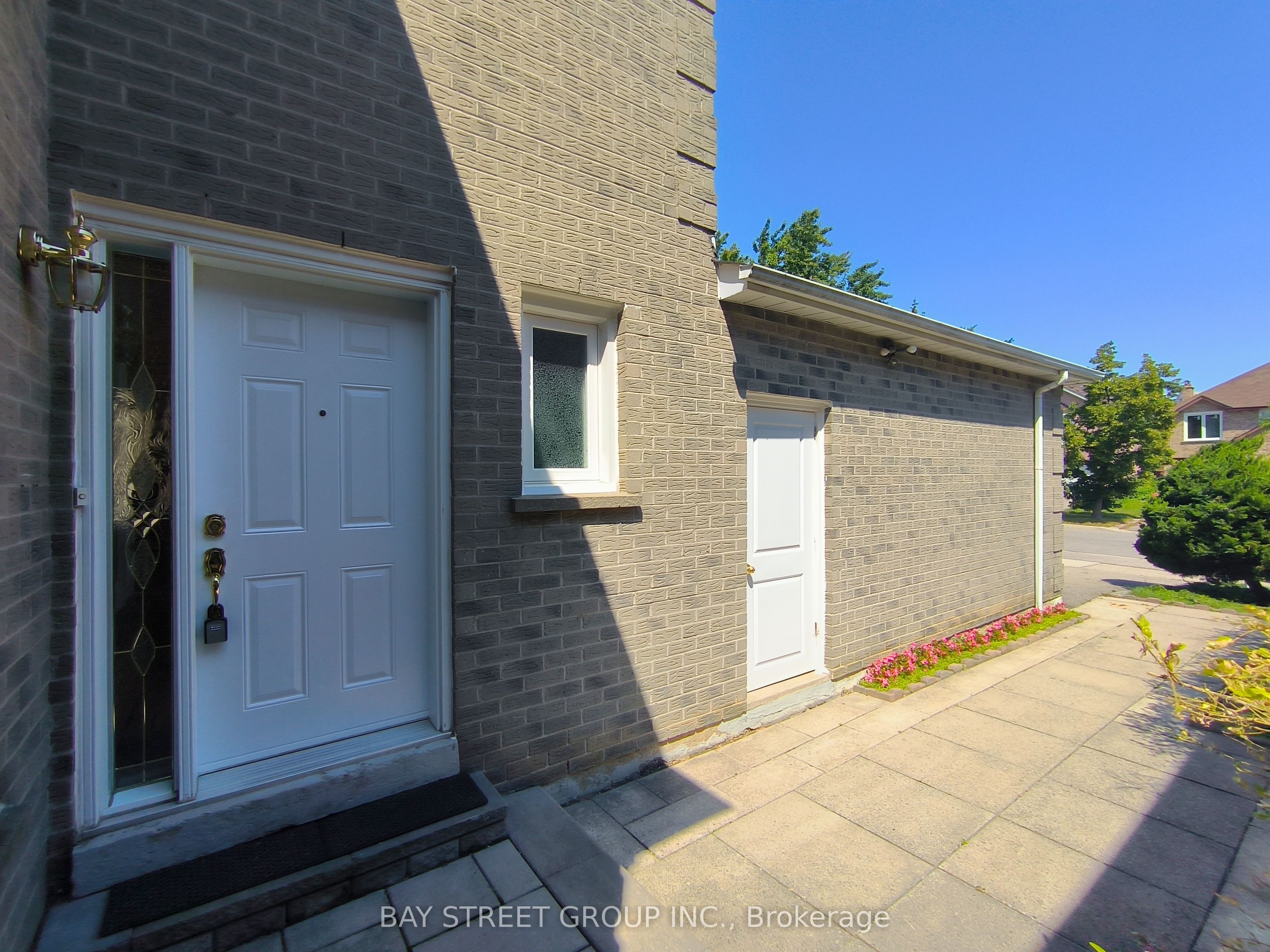 3282 Dragon Drive