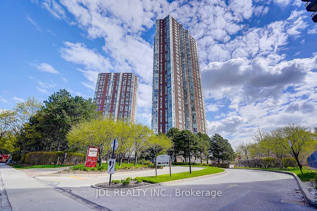 Photo of 7 Concorde Place #3607, Toronto, ON M3C 3N4 (MLS # C13074398)