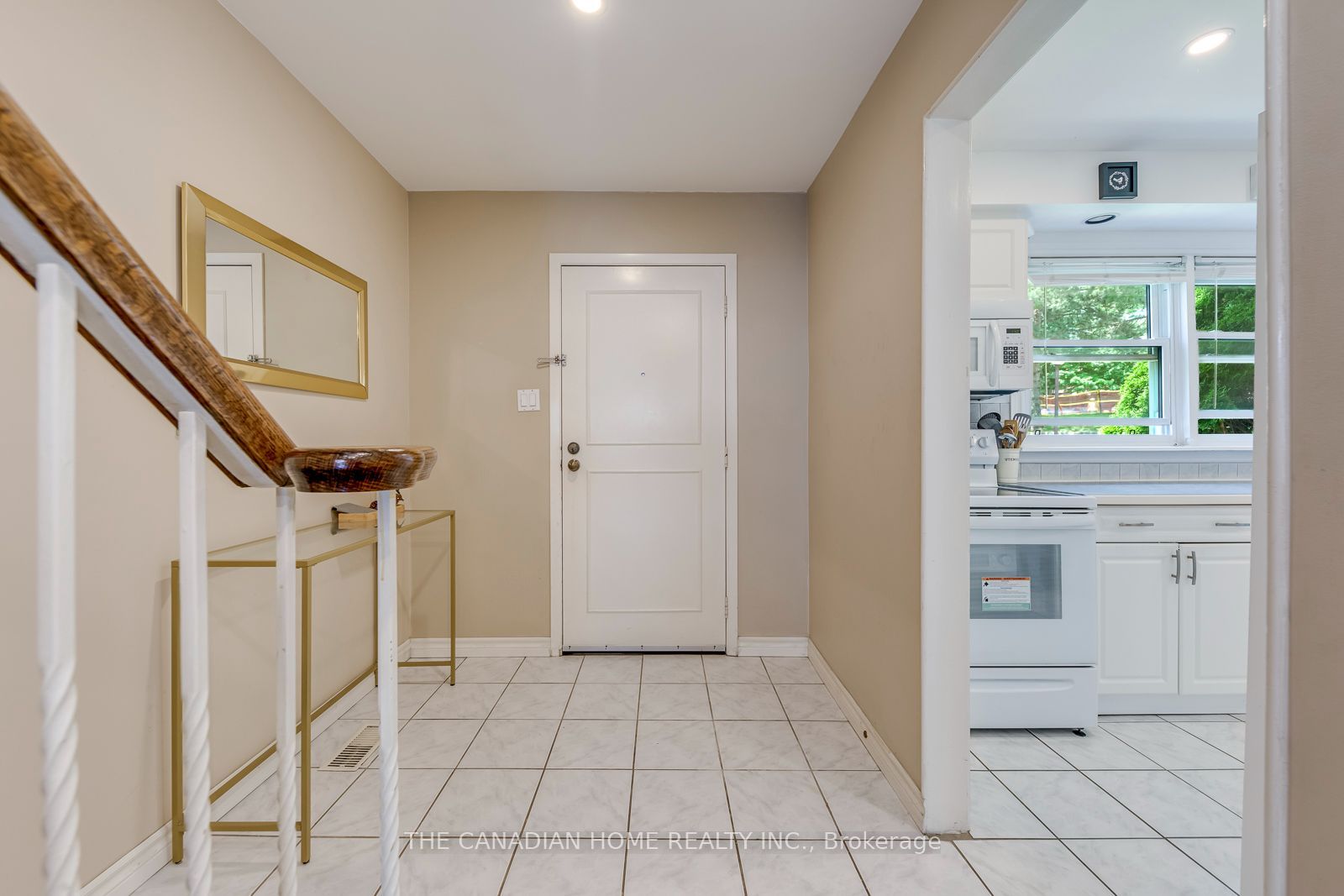 2226 Upper Middle Road 3